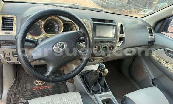 Acheter Occasion Voiture Toyota Hilux Noir à Ouagadougou, Burkina-Faso Acheter Occasion Voiture Toyota Hilux Noir à Ouagadougou, Burkina-Faso
