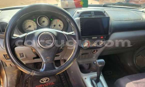 Acheter Occasion Voiture Toyota RAV4 Gris à Ouagadougou, Burkina-Faso Acheter Occasion Voiture Toyota RAV4 Gris à Ouagadougou, Burkina-Faso
