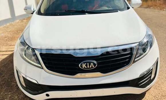 Acheter Occasion Voiture Kia Sportage Blanc à Ouagadougou, Burkina-Faso Acheter Occasion Voiture Kia Sportage Blanc à Ouagadougou, Burkina-Faso