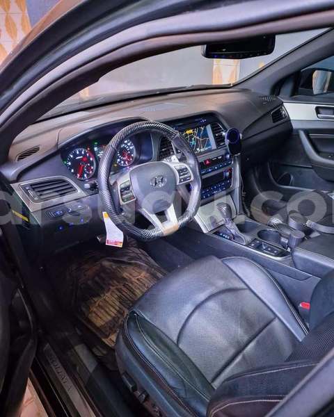 Big with watermark hyundai sonata burkina faso ouagadougou 11421
