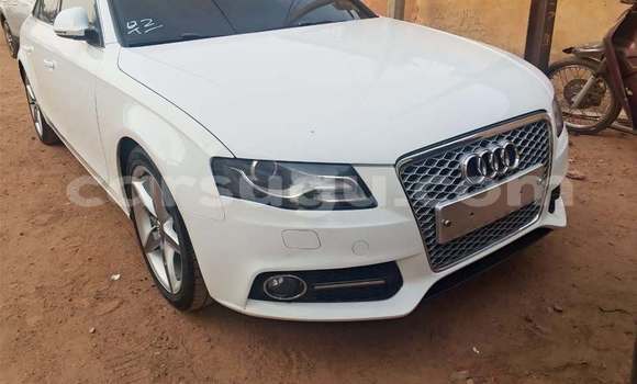 Acheter Occasion Voiture Audi Q3 Blanc à Ouagadougou, Burkina-Faso Acheter Occasion Voiture Audi Q3 Blanc à Ouagadougou, Burkina-Faso