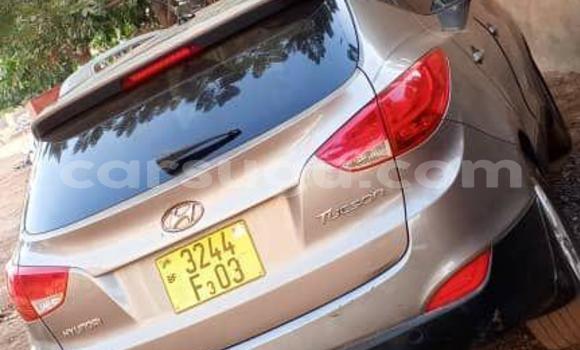 Acheter Occasion Voiture Hyundai Tucson Gris à Ouagadougou, Burkina-Faso Acheter Occasion Voiture Hyundai Tucson Gris à Ouagadougou, Burkina-Faso