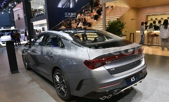 Acheter Occasion Voiture Kia K5 Gris à Ouagadougou, Burkina-Faso Acheter Occasion Voiture Kia K5 Gris à Ouagadougou, Burkina-Faso