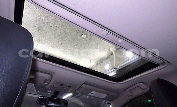 Acheter Occasion Voiture Toyota RAV4 Blanc à Ouagadougou, Burkina-Faso Acheter Occasion Voiture Toyota RAV4 Blanc à Ouagadougou, Burkina-Faso