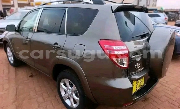 Acheter Occasion Voiture Toyota RAV4 Gris à Ouagadougou, Burkina-Faso Acheter Occasion Voiture Toyota RAV4 Gris à Ouagadougou, Burkina-Faso
