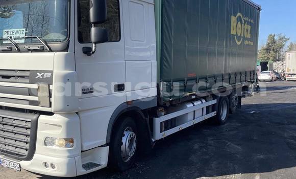 Acheter Occasion Utilitaire DAF CF Blanc à Ouagadougou, Burkina-Faso Acheter Occasion Utilitaire DAF CF Blanc à Ouagadougou, Burkina-Faso