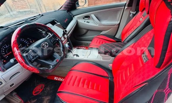 Acheter Occasion Voiture Toyota Camry Blanc à Ouagadougou, Burkina-Faso Acheter Occasion Voiture Toyota Camry Blanc à Ouagadougou, Burkina-Faso