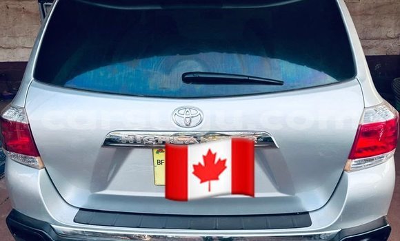 Acheter Occasion Voiture Toyota Highlander Gris à Ouagadougou, Burkina-Faso Acheter Occasion Voiture Toyota Highlander Gris à Ouagadougou, Burkina-Faso