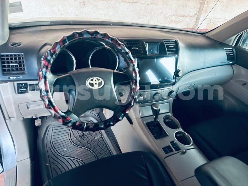 Big with watermark toyota highlander burkina faso ouagadougou 11473