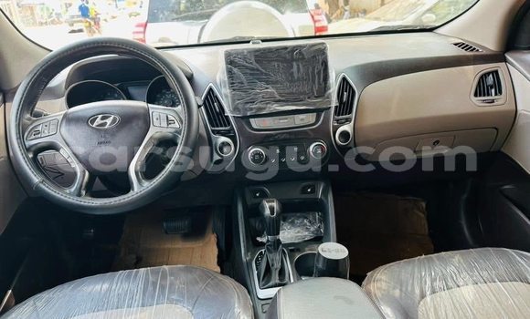 Acheter Occasion Voiture Hyundai Tucson Gris à Ouagadougou, Burkina-Faso Acheter Occasion Voiture Hyundai Tucson Gris à Ouagadougou, Burkina-Faso