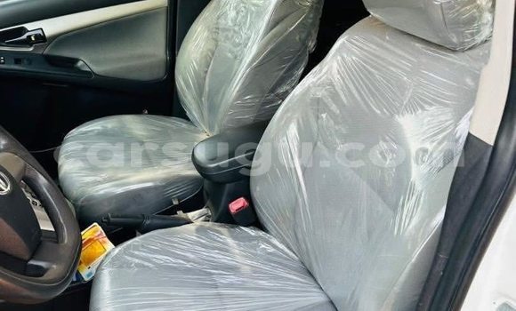 Acheter Occasion Voiture Toyota Matrix Blanc à Ouagadougou, Burkina-Faso Acheter Occasion Voiture Toyota Matrix Blanc à Ouagadougou, Burkina-Faso