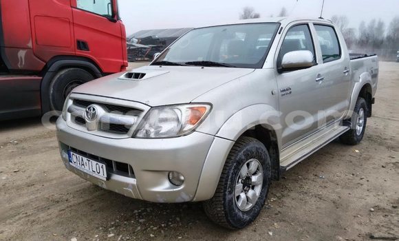 Acheter Occasion Voiture Toyota Hilux Gris à Ouagadougou, Burkina-Faso Acheter Occasion Voiture Toyota Hilux Gris à Ouagadougou, Burkina-Faso
