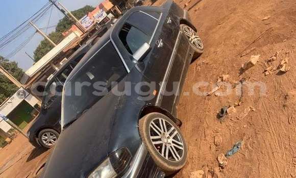 Acheter Occasion Voiture Mercedes-Benz C–Class Vert à Ouagadougou, Burkina-Faso