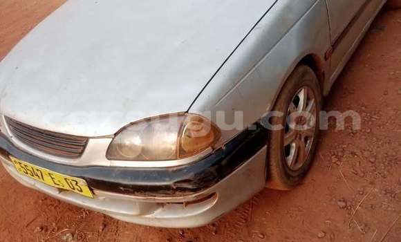 Acheter Occasion Voiture Toyota Avensis Gris à Ouagadougou, Burkina-Faso