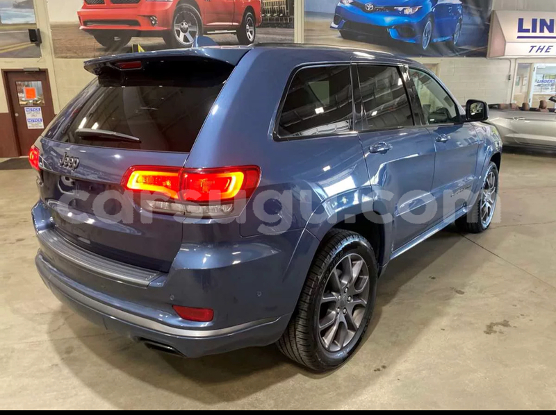 Big with watermark jeep grand cherokee burkina faso ouagadougou 11499