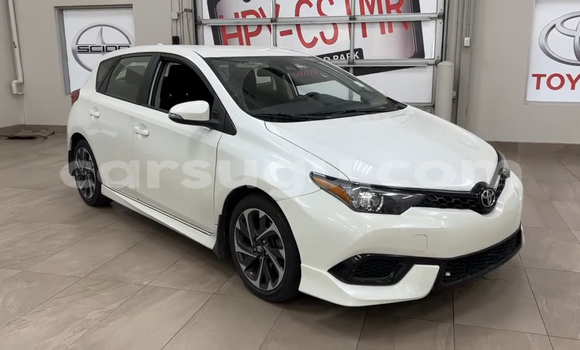 Acheter Occasion Voiture Toyota Corolla Blanc à Ouagadougou, Burkina-Faso