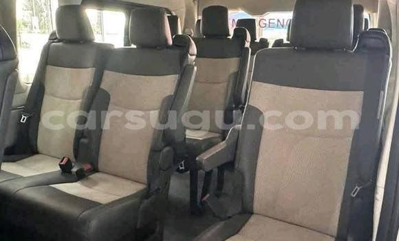 Buy Used Toyota Hiace White Car in Ouagadougou in Burkina Faso Buy Used Toyota Hiace White Car in Ouagadougou in Burkina Faso