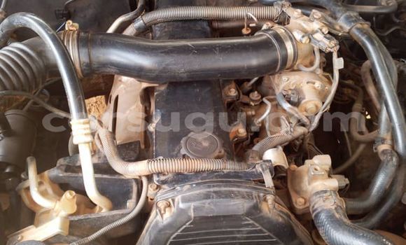 Acheter Occasion Voiture Toyota Hilux Blanc à Ouagadougou, Burkina-Faso Acheter Occasion Voiture Toyota Hilux Blanc à Ouagadougou, Burkina-Faso