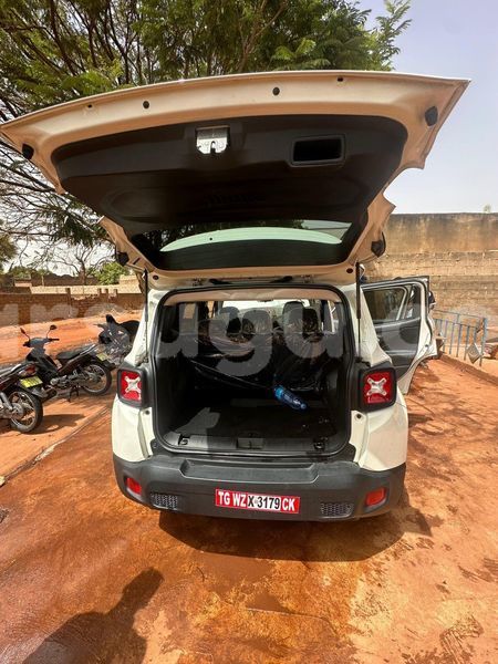 Big with watermark jeep wrangler burkina faso ouagadougou 11514