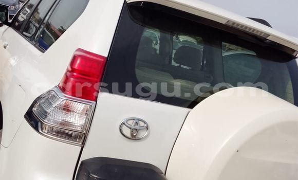 Acheter Occasion Voiture Toyota Prado Blanc à Ouagadougou, Burkina-Faso Acheter Occasion Voiture Toyota Prado Blanc à Ouagadougou, Burkina-Faso
