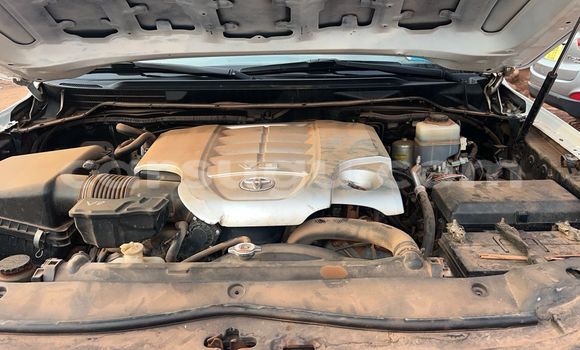 Buy Used Toyota Land Cruiser Prado White Car in Ouagadougou in Burkina Faso Buy Used Toyota Land Cruiser Prado White Car in Ouagadougou in Burkina Faso