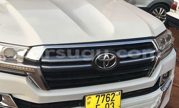 Buy Used Toyota Land Cruiser Prado White Car in Ouagadougou in Burkina Faso Buy Used Toyota Land Cruiser Prado White Car in Ouagadougou in Burkina Faso