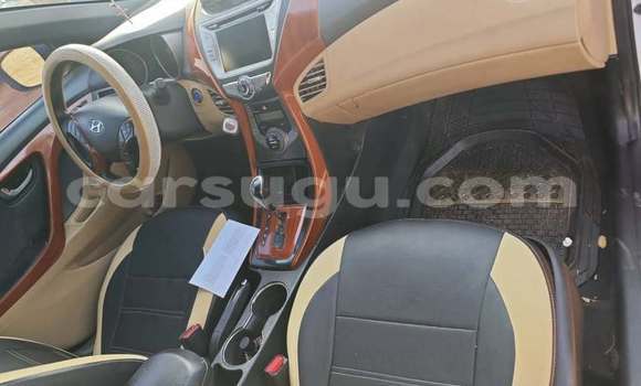 Acheter Occasion Voiture Hyundai Elantra Blanc à Ouagadougou, Burkina-Faso Acheter Occasion Voiture Hyundai Elantra Blanc à Ouagadougou, Burkina-Faso