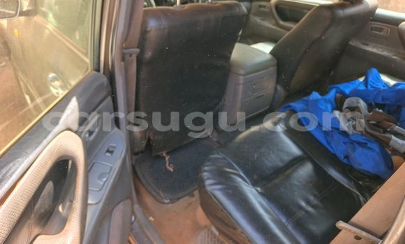 Acheter Occasion Voiture Toyota Land Cruiser Bleu à Ouagadougou, Burkina-Faso Acheter Occasion Voiture Toyota Land Cruiser Bleu à Ouagadougou, Burkina-Faso