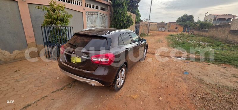 Big with watermark mercedes benz 200 burkina faso ouagadougou 11547