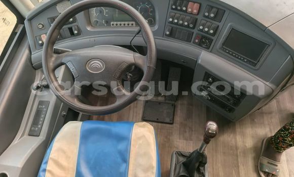 Acheter Occasion Voiture Toyota Coaster Blanc à Ouagadougou, Burkina-Faso Acheter Occasion Voiture Toyota Coaster Blanc à Ouagadougou, Burkina-Faso