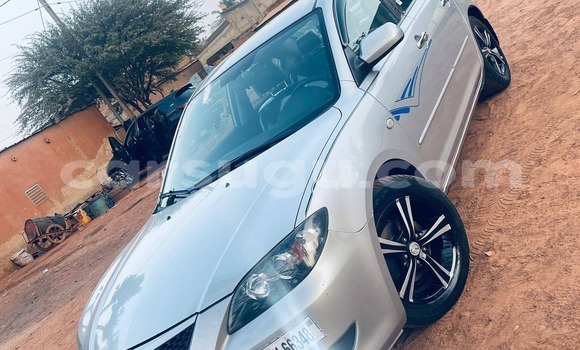Acheter Occasion Voiture Mazda 3 Gris à Ouagadougou, Burkina-Faso