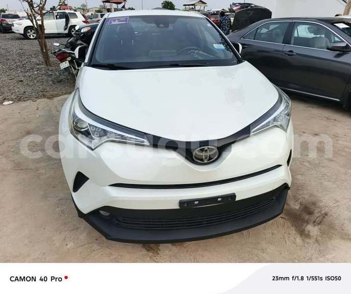 Big with watermark toyota c hr burkina faso ouagadougou 11554