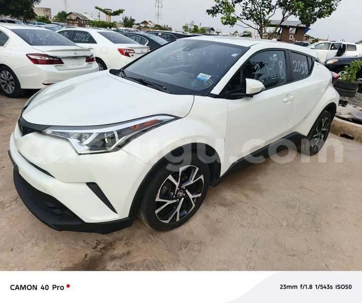 Big with watermark toyota c hr burkina faso ouagadougou 11554