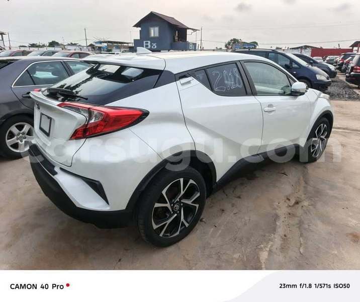 Big with watermark toyota c hr burkina faso ouagadougou 11554