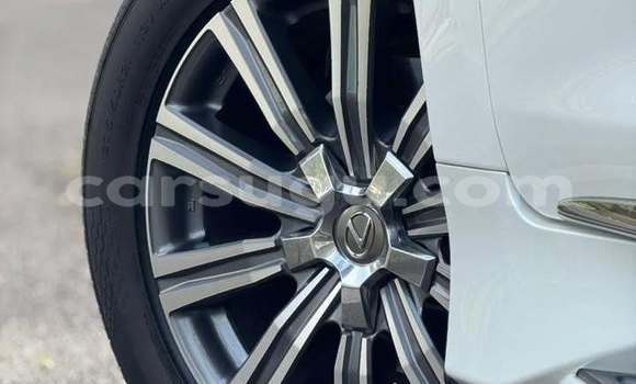Buy Used Lexus LX 570 White Car in Ouagadougou in Burkina Faso Buy Used Lexus LX 570 White Car in Ouagadougou in Burkina Faso
