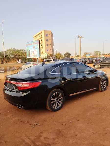 Big with watermark hyundai grandeur burkina faso ouagadougou 11569