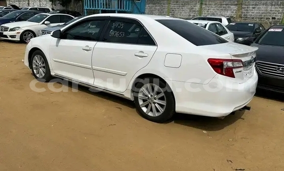 Acheter Occasion Voiture Toyota Camry Blanc à Fada N'gourma, Burkina-Faso Acheter Occasion Voiture Toyota Camry Blanc à Fada N'gourma, Burkina-Faso