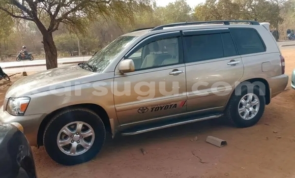 Acheter Occasion Voiture Toyota Highlander Autre à Ouagadougou, Burkina-Faso Acheter Occasion Voiture Toyota Highlander Autre à Ouagadougou, Burkina-Faso