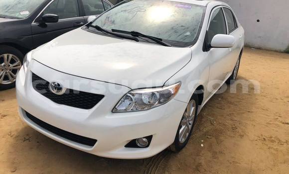 Acheter Occasion Voiture Toyota Corolla Blanc à Ouagadougou, Burkina-Faso Acheter Occasion Voiture Toyota Corolla Blanc à Ouagadougou, Burkina-Faso