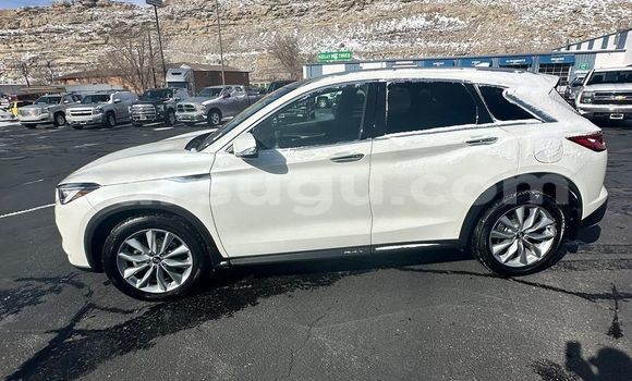 Acheter Occasion Voiture Infiniti QX50 Blanc à Ouagadougou, Burkina-Faso Acheter Occasion Voiture Infiniti QX50 Blanc à Ouagadougou, Burkina-Faso