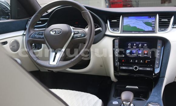 Acheter Occasion Voiture Infiniti QX50 Blanc à Ouagadougou, Burkina-Faso Acheter Occasion Voiture Infiniti QX50 Blanc à Ouagadougou, Burkina-Faso