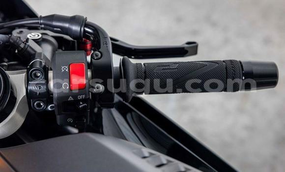 Buy Used Yamaha YZF Black Bike in Ouagadougou in Burkina Faso Buy Used Yamaha YZF Black Bike in Ouagadougou in Burkina Faso