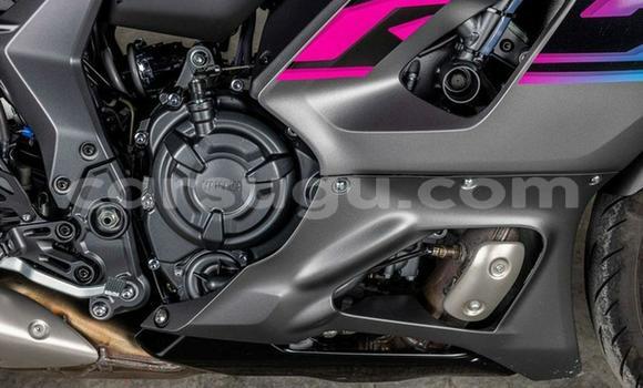 Buy Used Yamaha YZF Black Bike in Ouagadougou in Burkina Faso Buy Used Yamaha YZF Black Bike in Ouagadougou in Burkina Faso