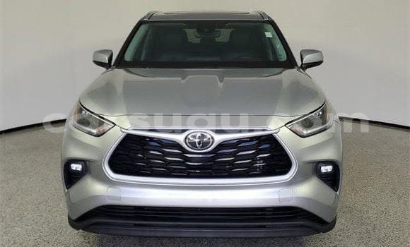 Acheter Occasion Voiture Toyota Highlander Gris à Ouagadougou, Burkina-Faso