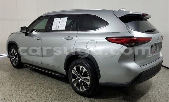 Acheter Occasion Voiture Toyota Highlander Gris à Ouagadougou, Burkina-Faso Acheter Occasion Voiture Toyota Highlander Gris à Ouagadougou, Burkina-Faso