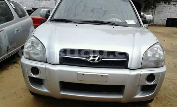 Acheter Occasion Voiture Hyundai Tucson Gris à Ouagadougou, Burkina-Faso Acheter Occasion Voiture Hyundai Tucson Gris à Ouagadougou, Burkina-Faso