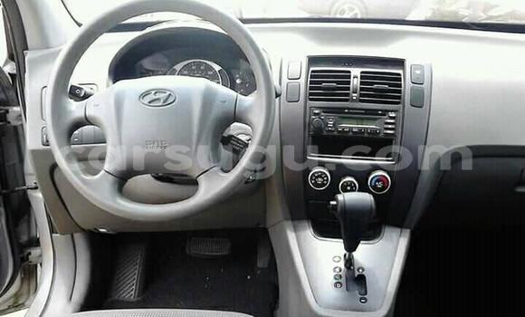 Acheter Occasion Voiture Hyundai Tucson Gris à Ouagadougou, Burkina-Faso Acheter Occasion Voiture Hyundai Tucson Gris à Ouagadougou, Burkina-Faso