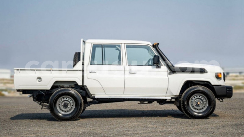 Big with watermark toyota land cruiser burkina faso ouagadougou 11669