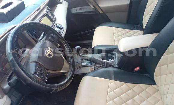 Sayi Na hannu Toyota RAV4 Sauran Mota in Ouagadougou a Burkina Faso Sayi Na hannu Toyota RAV4 Sauran Mota in Ouagadougou a Burkina Faso