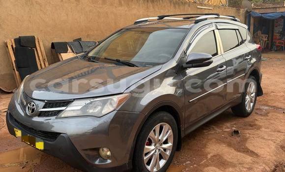 Sayi Na hannu Toyota RAV4 Azurfa Mota in Ouagadougou a Burkina Faso Sayi Na hannu Toyota RAV4 Azurfa Mota in Ouagadougou a Burkina Faso